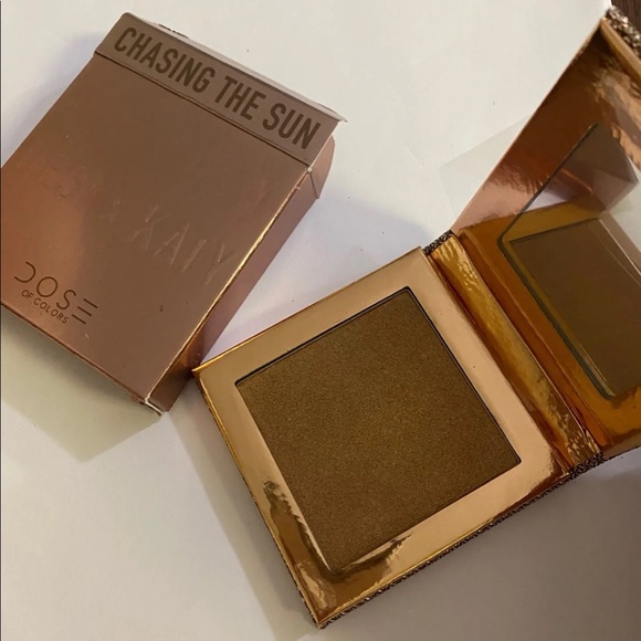 Dose of Colors Chasing the Sun highlighter - Picture 2 of 6